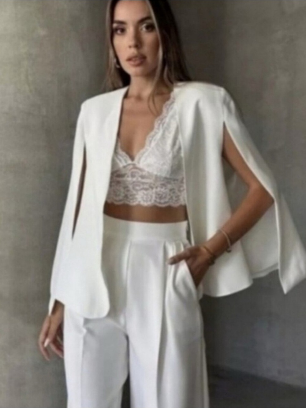 Zara White Cape Blazer with Open-Slit Sleeves